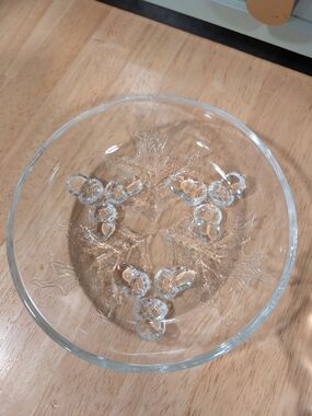 Federal Glass Co 1950s/60s Embossed Oak Leaf Acorn Glass Bowl